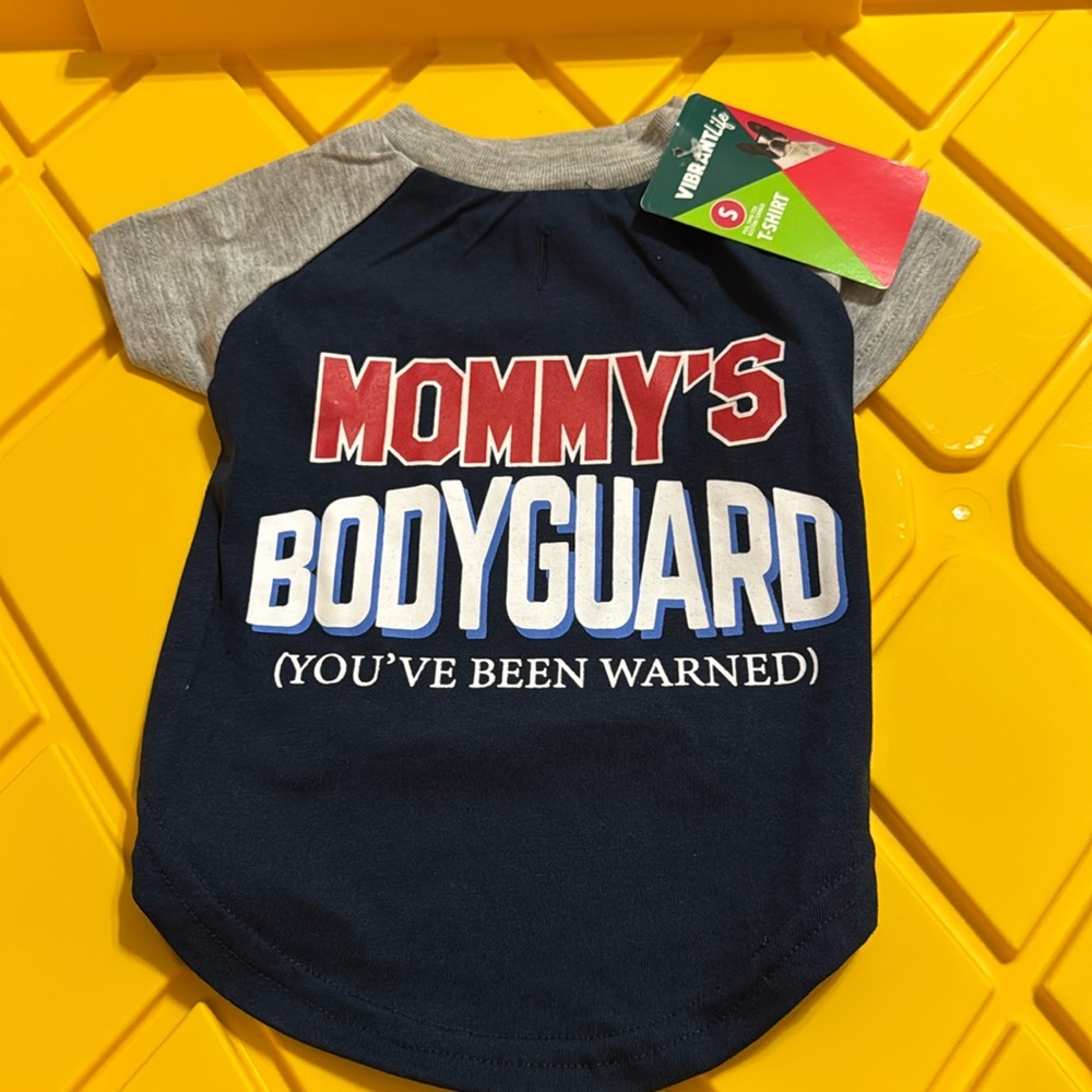 New VIBRANT Life Dog T-Shirt size S